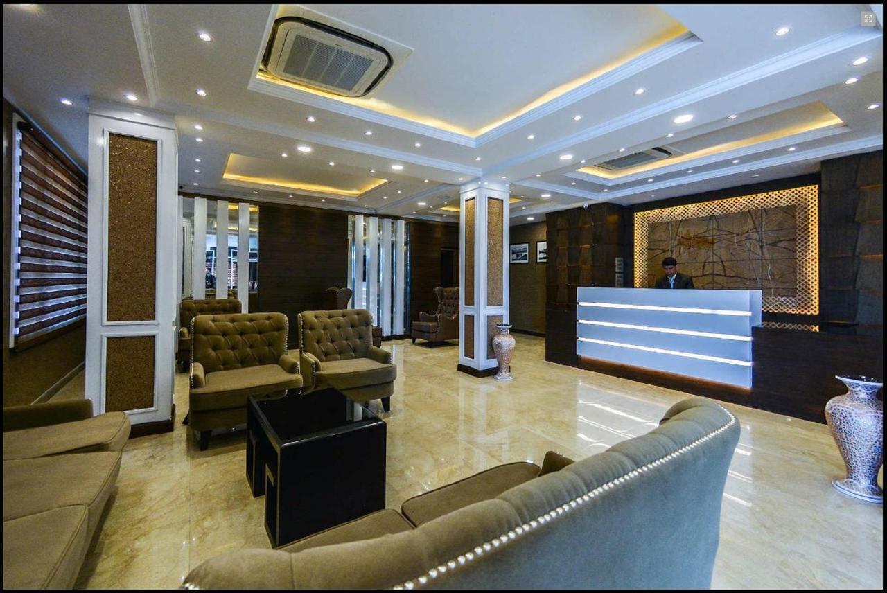 Heritage Luxury Srīnagar Екстериор снимка